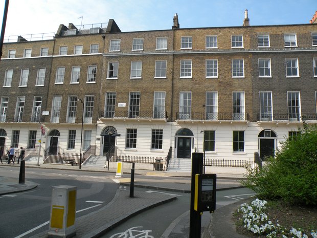  façades immeubles, Russel square